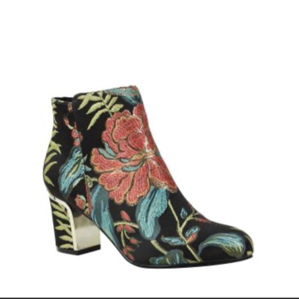 SOLD.🚫 J.RENEE TUNATTI BOOTIES (Sz7) - Picture 3 of 12